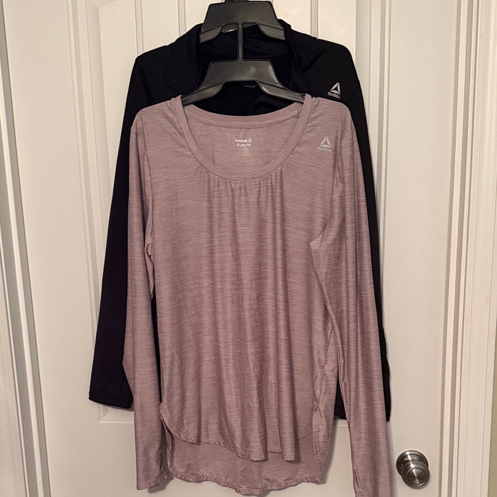Reebok Women's Long Sleeve Scoop Neck Top - Dusty Mauve & Black